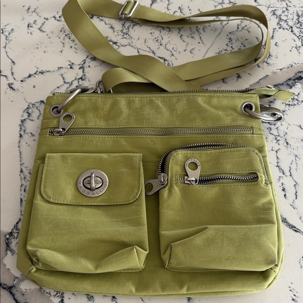 Baggallini Bag Light Green Crossbody Shoulder Bag - Casual Everyday